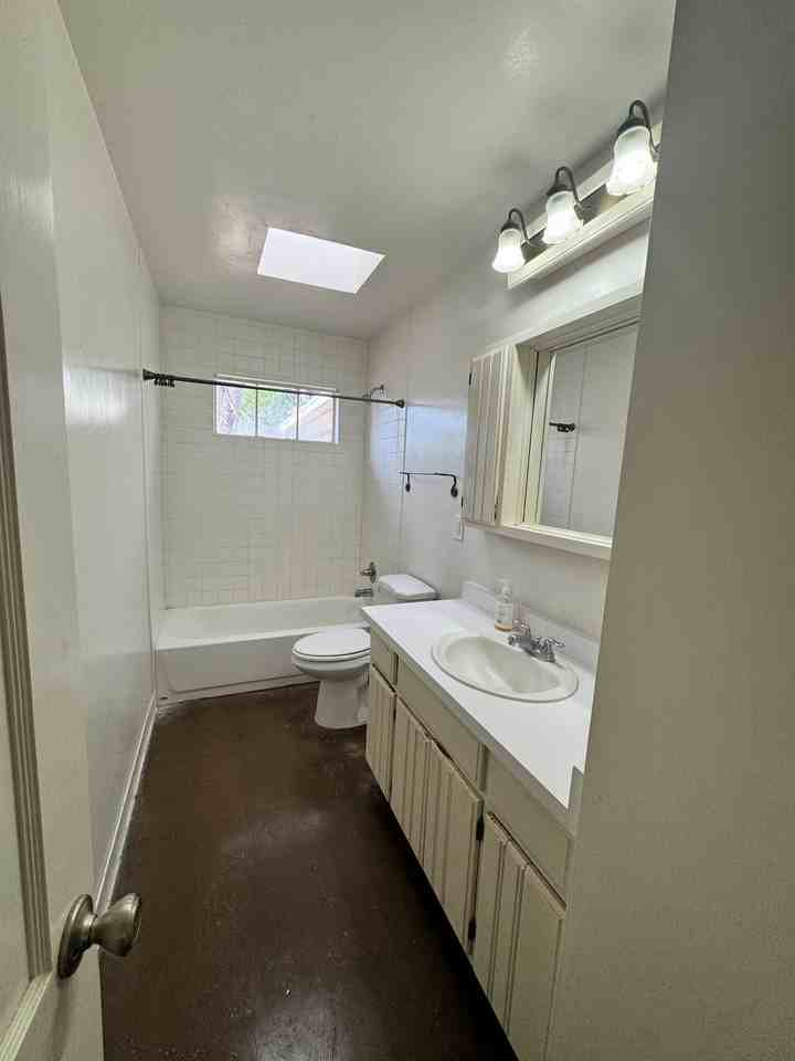 6132 North 16th Drive #1 - Photo 6 of 30