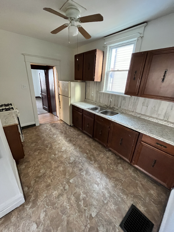 3818 4th Ave #1 - Photo 5 of 12