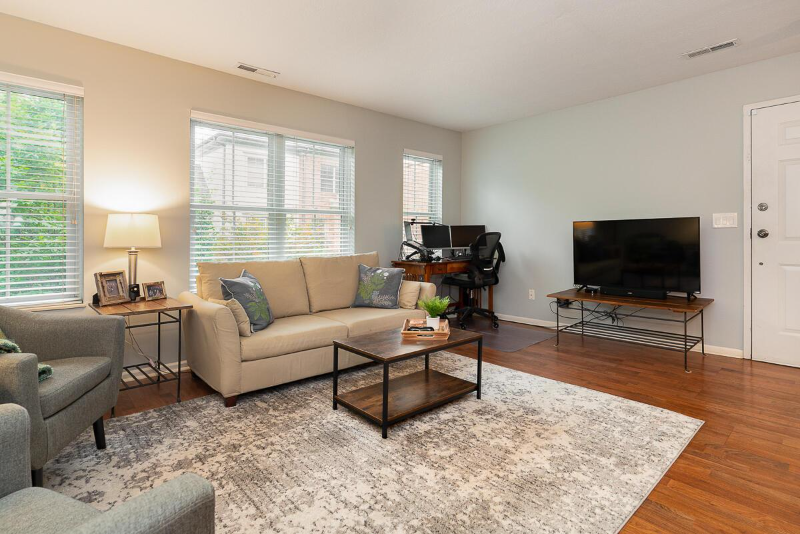 38 Victorian Gate Way - Photo 3 of 11