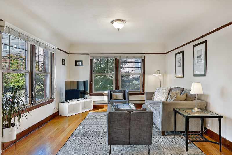 311 12th Ave E #C - Photo 7 of 14