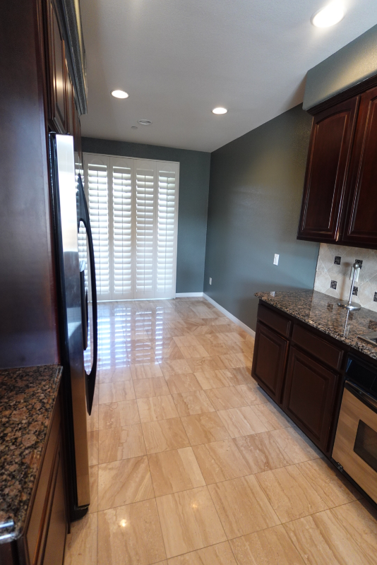 8894 Spectrum Center Blvd - Photo 6 of 20