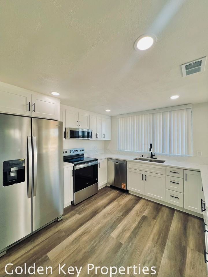 31342 Club Vista Ln - Photo 2 of 18