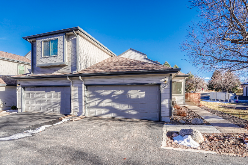 6474 South Harrison Court - Photo 3 of 44