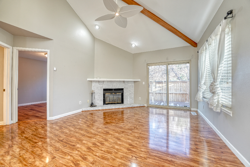 6474 South Harrison Court - Photo 7 of 44