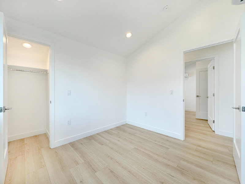 4461 Farquhar Ave #D - Photo 7 of 13