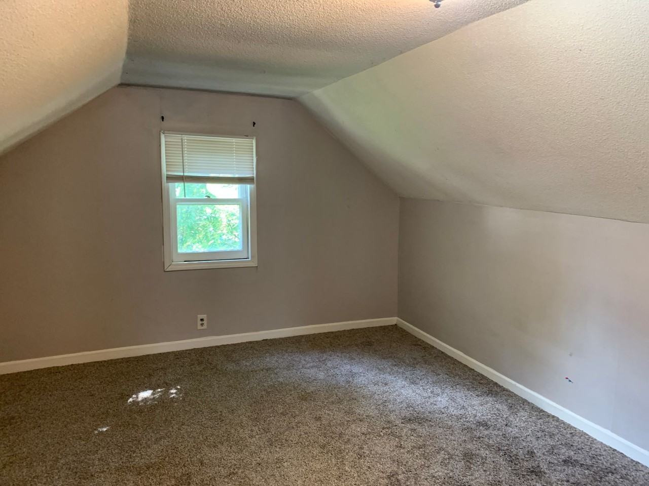 121 East Main Street - Photo 7 of 8