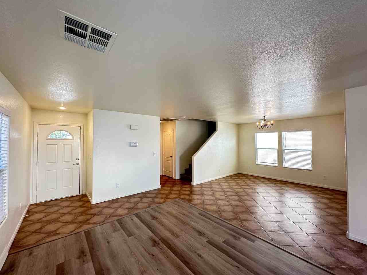 6270 Canebrake Ct - Photo 2 of 22