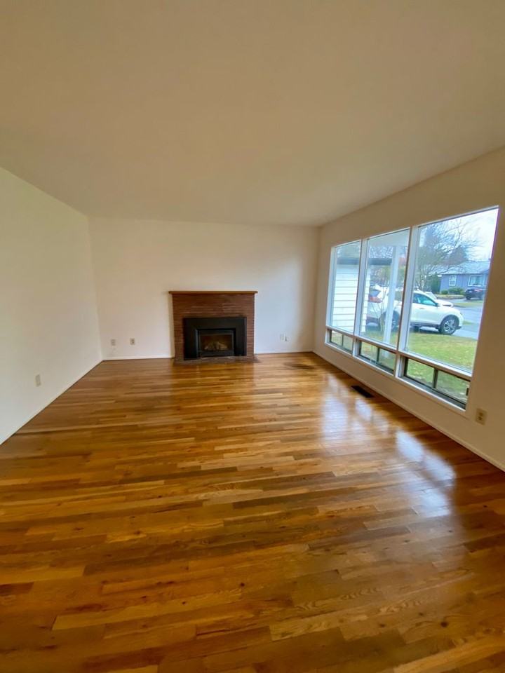 1206 Se 87th Ave - Photo 3 of 12