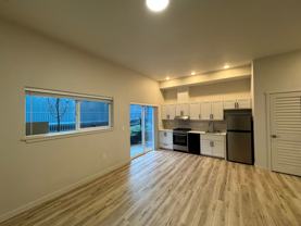 810 Yakima - Photo 1 of 1