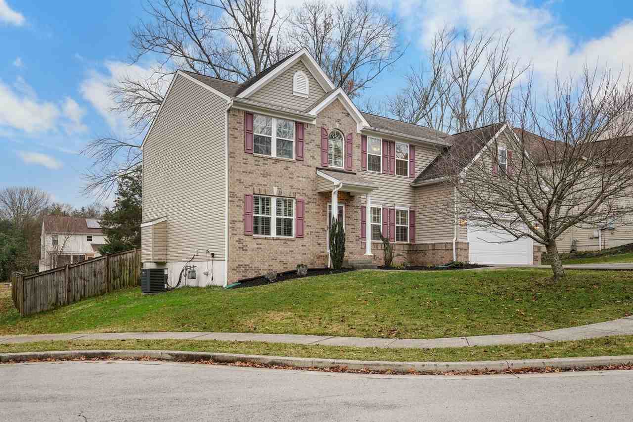 2040 Towering Oaks Drive - Photo 3 of 34