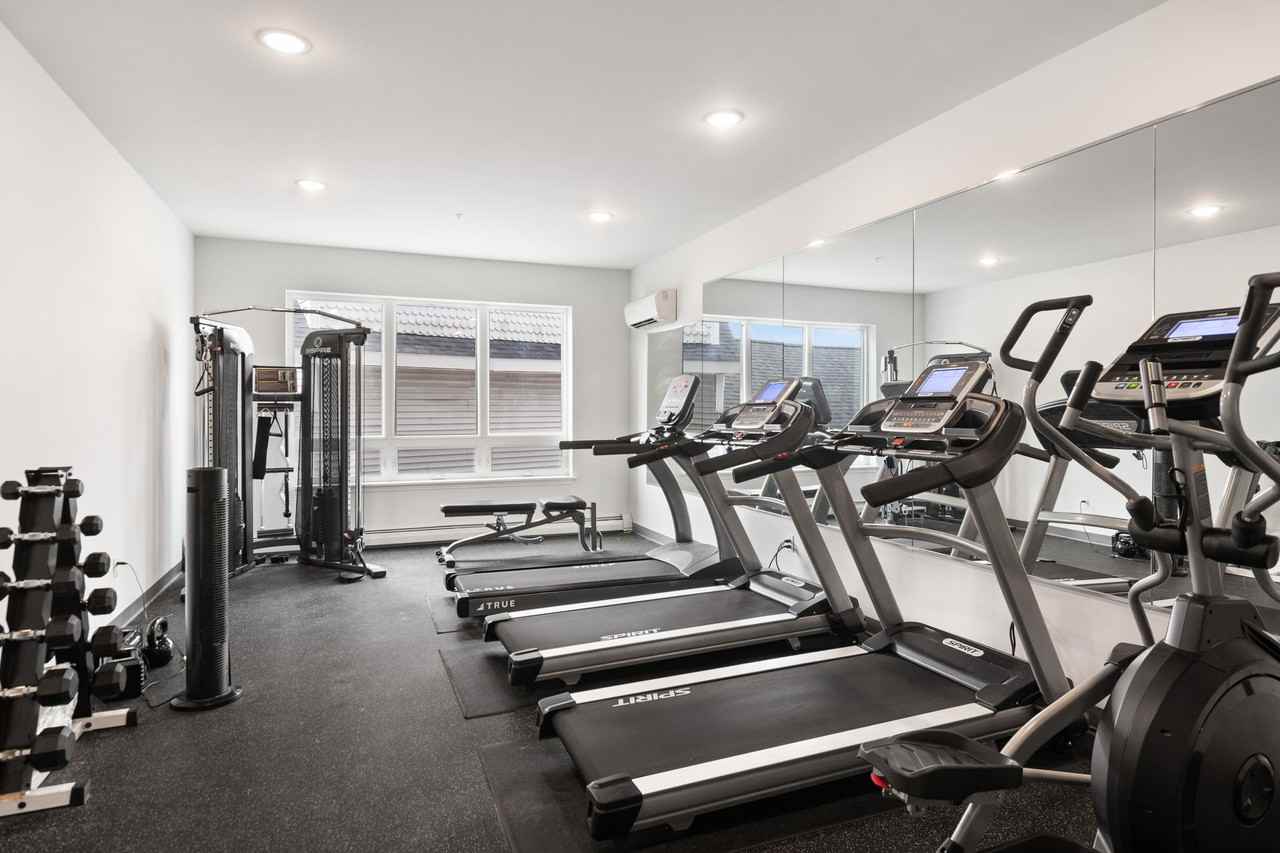 106 East Allen Street - Photo 6 of 19