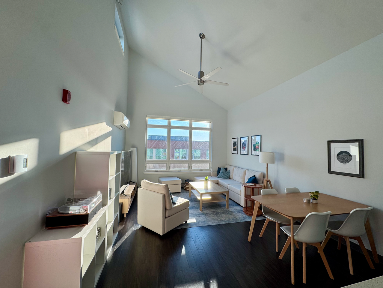 106 East Allen Street - Photo 7 of 19