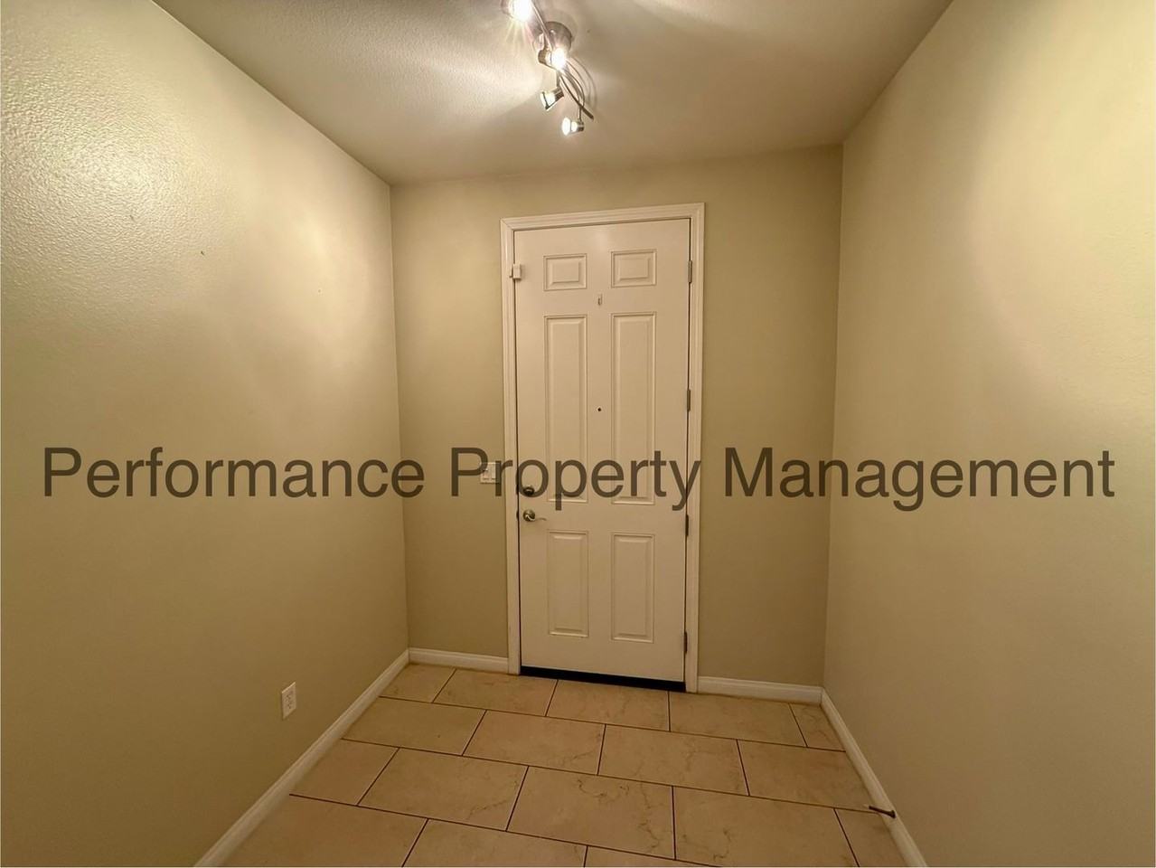 8007 Amber Creek Road - Photo 2 of 25