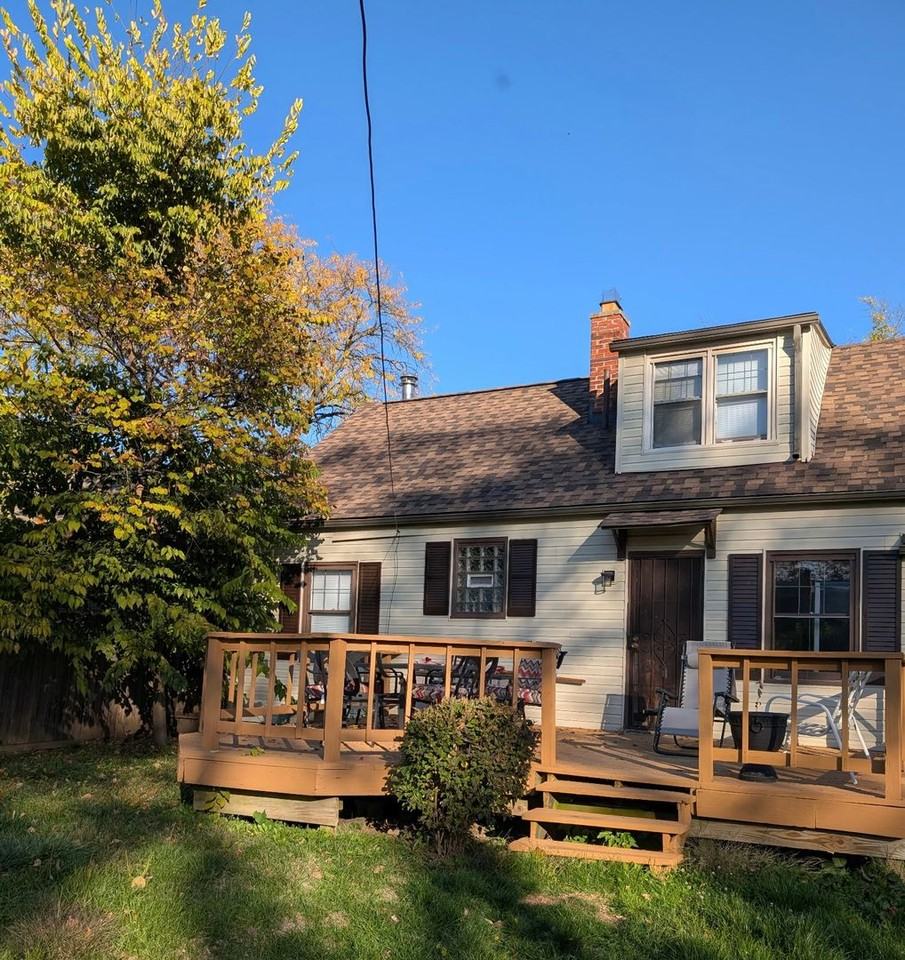 1771 Gerrard Ave - Photo 2 of 28