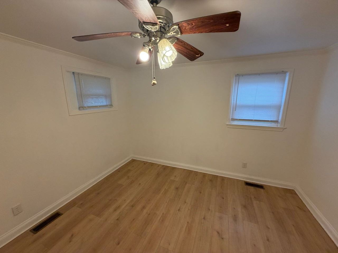 1004 Moore Street - Photo 7 of 14