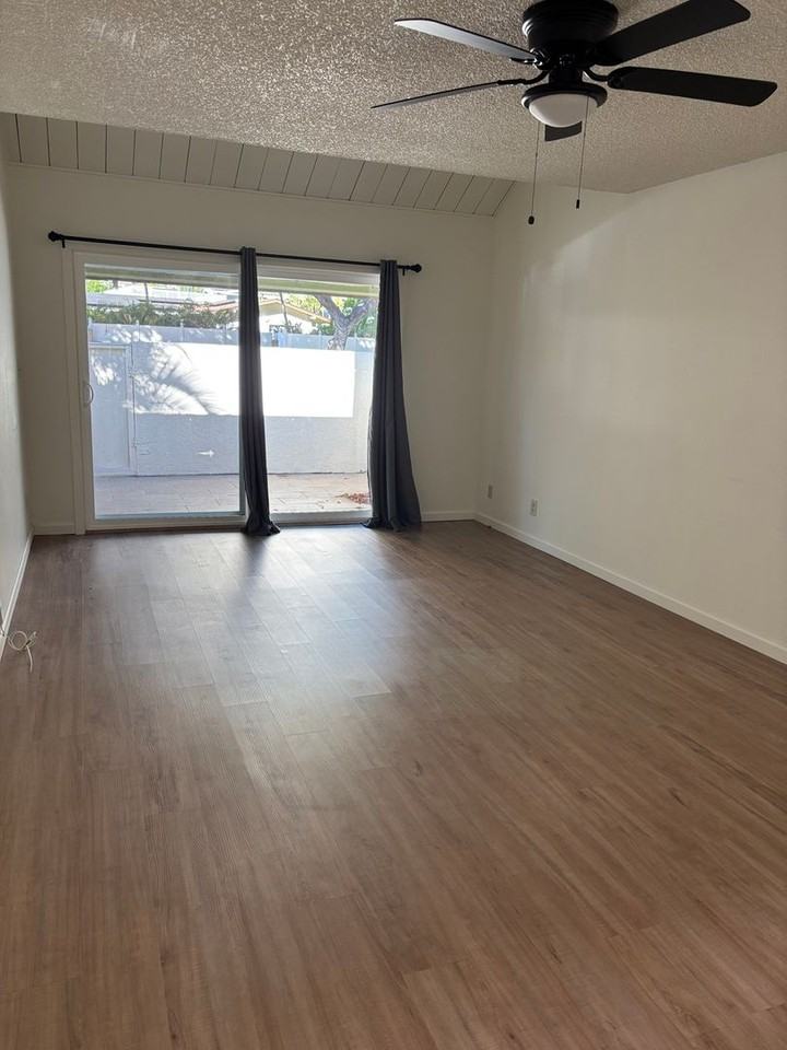 521 Pepeʻekeo Street - Photo 6 of 22