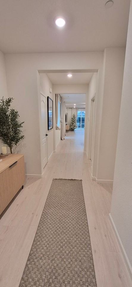 2397 Sheldon Drive - Photo 3 of 33