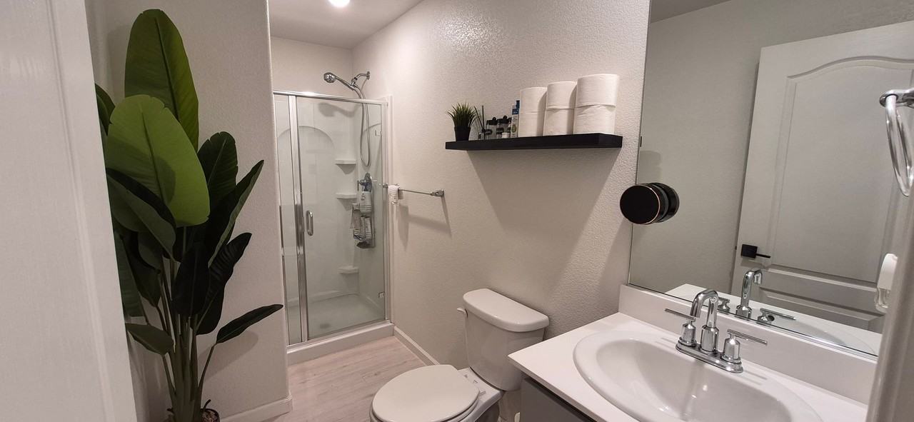 2397 Sheldon Drive - Photo 7 of 33