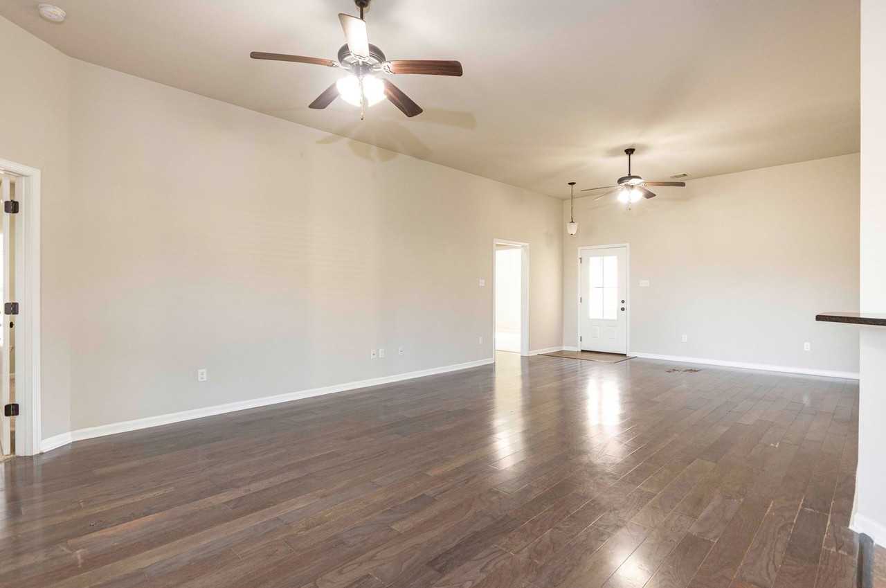 132 Timber Edge Dr - Photo 3 of 31