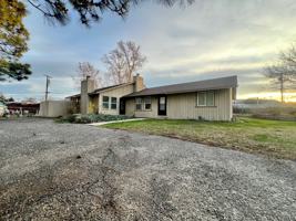 featured image of 500 South Conway Place