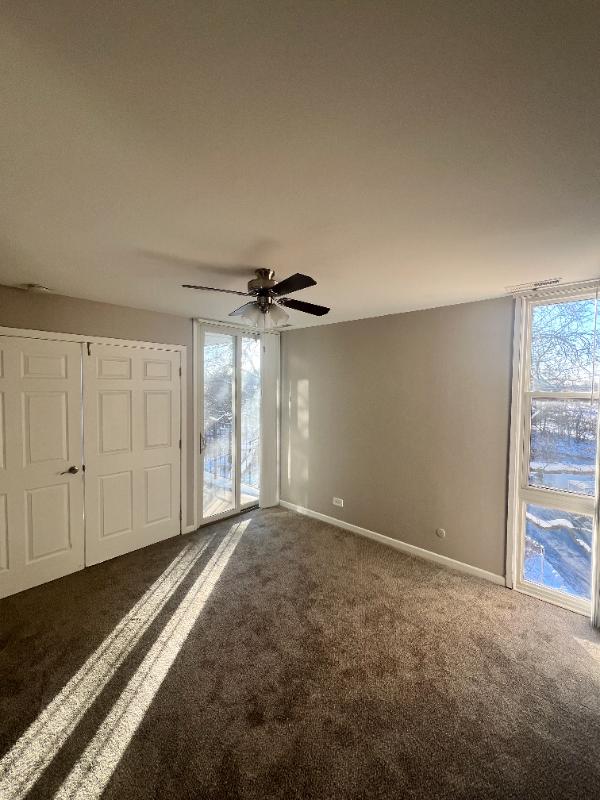 5550 Abbey Dr #4D - Photo 3 of 17