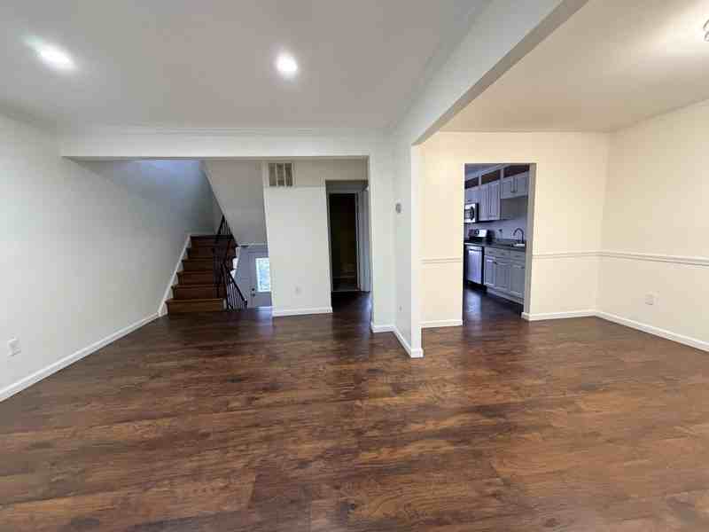 9504 Covington Place - Photo 7 of 20