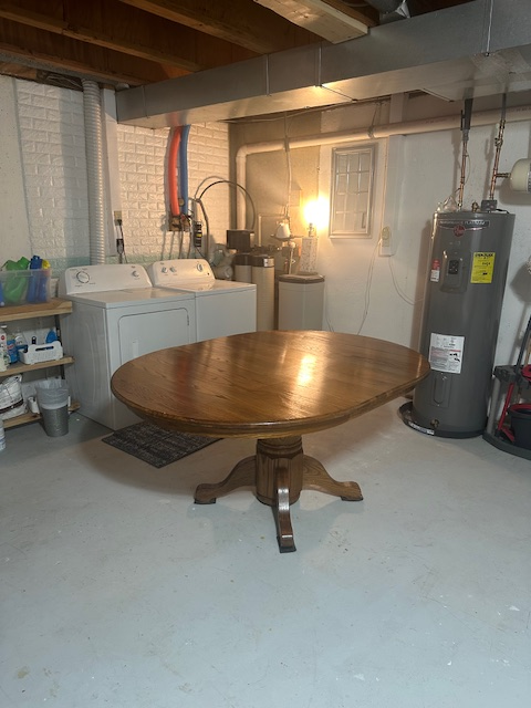 252 Douglas Street - Photo 5 of 16