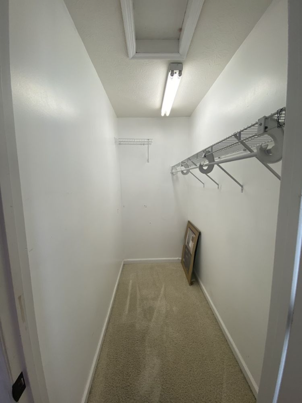 141 Agee Circle East - Photo 5 of 19