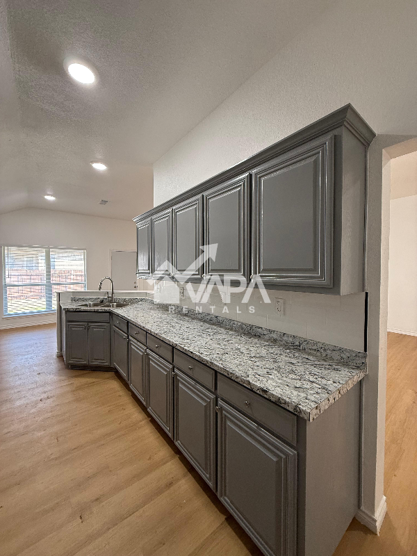 6019 Mountain Meadow - Photo 6 of 19