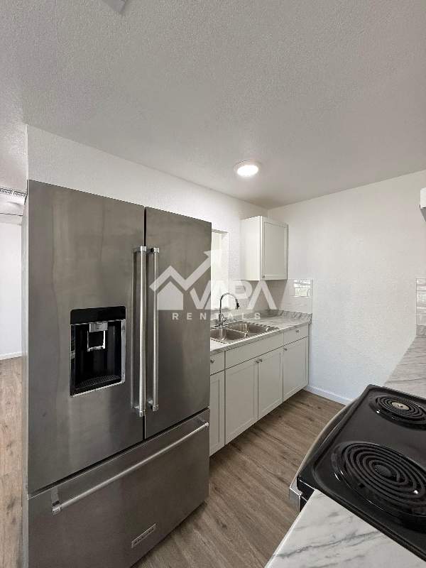 5331 Beryl Cove - Photo 3 of 12