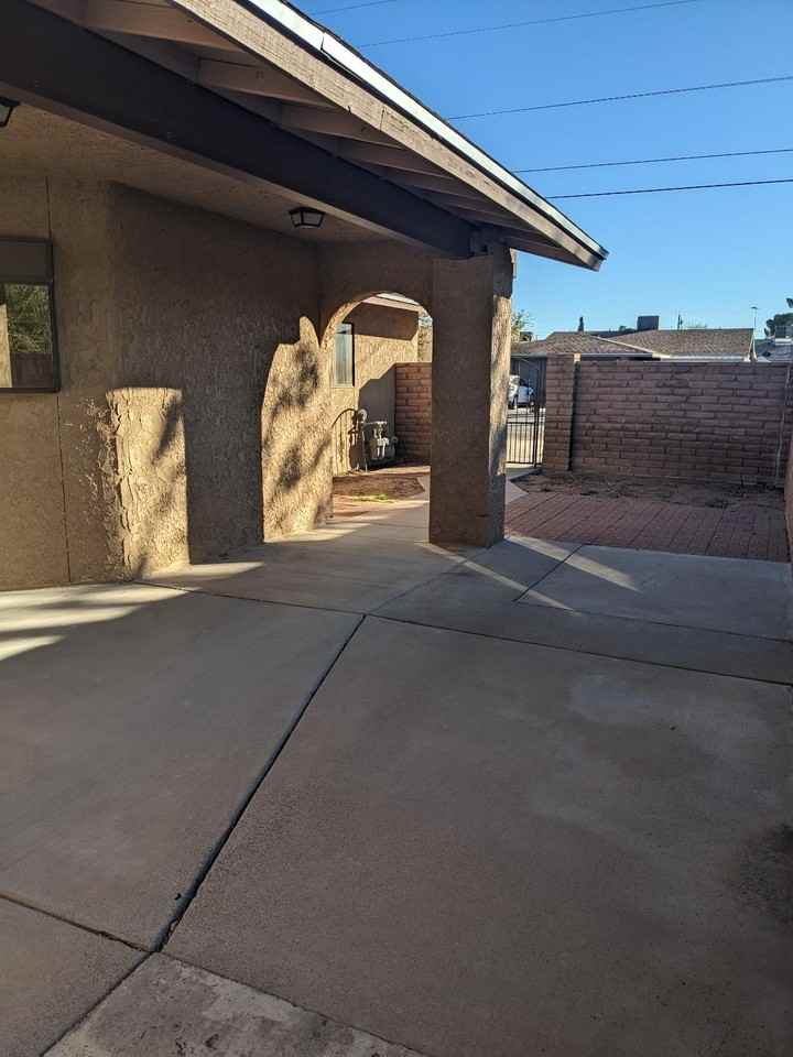 2015 Florence Avenue #B - Photo 3 of 18