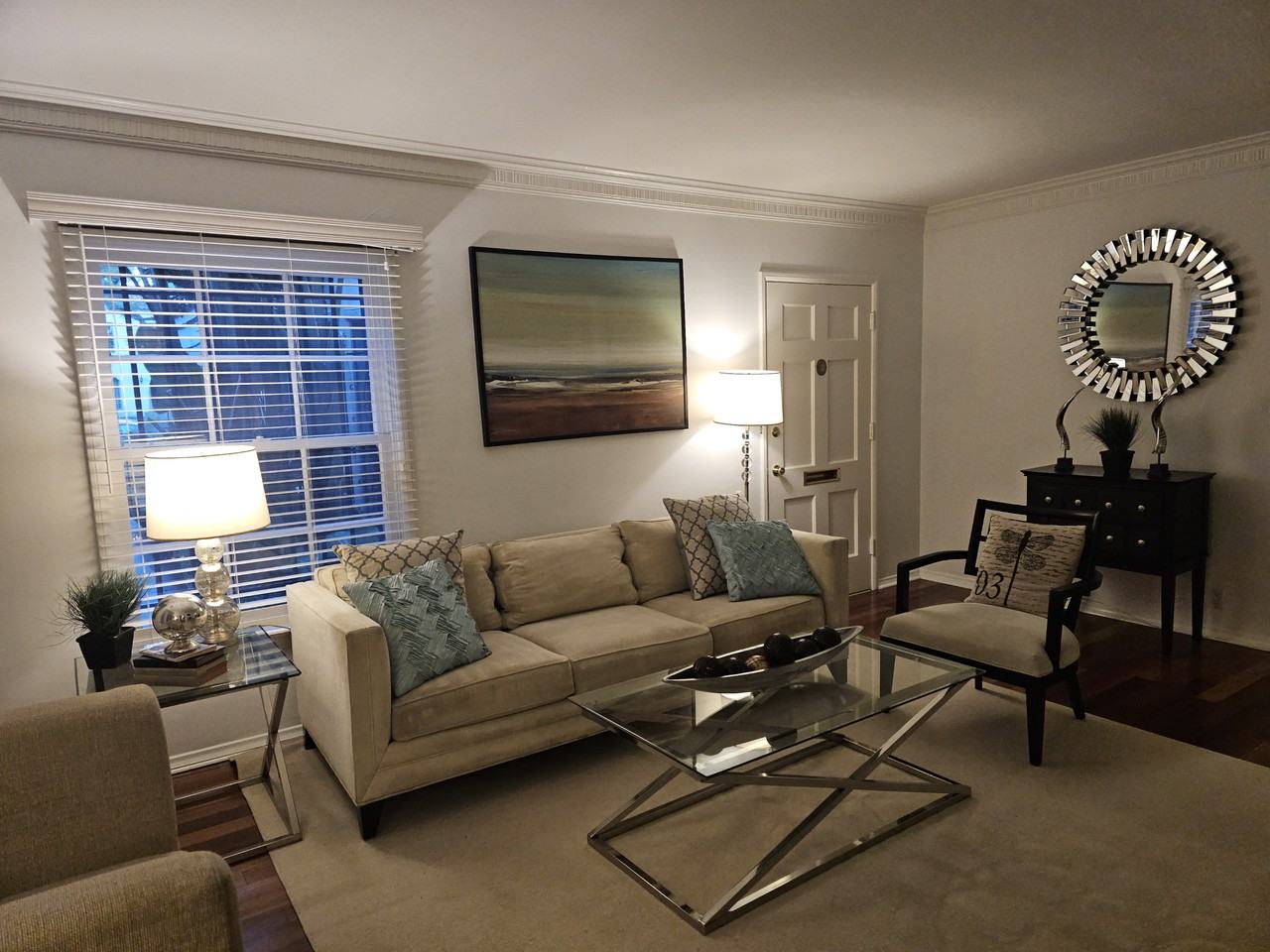 342 North Oakhurst Drive #E - Photo 4 of 36