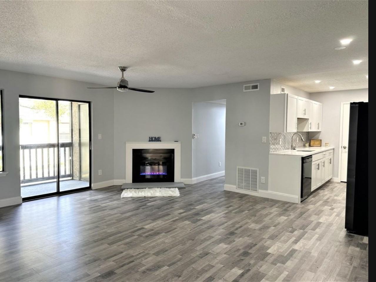 3525 Sabal Palm Lane #F - Photo 4 of 19