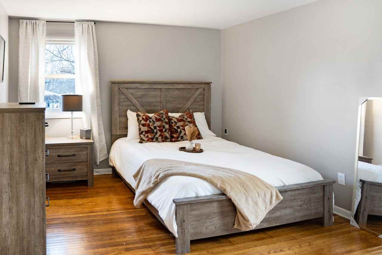 193 Thistle Lea #NA - Photo 4 of 10