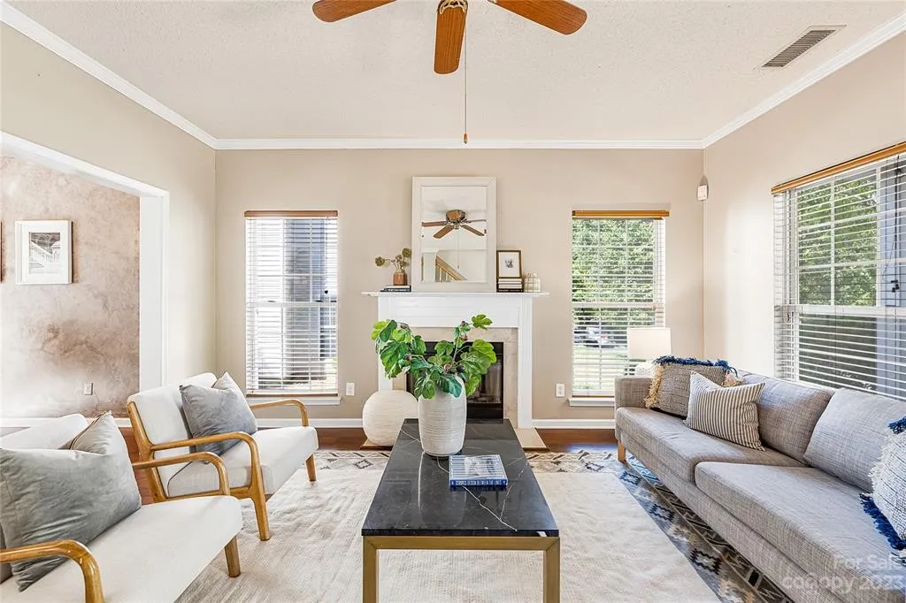 5649 Winslow Avenue Northwest #NA - Photo 7 of 29