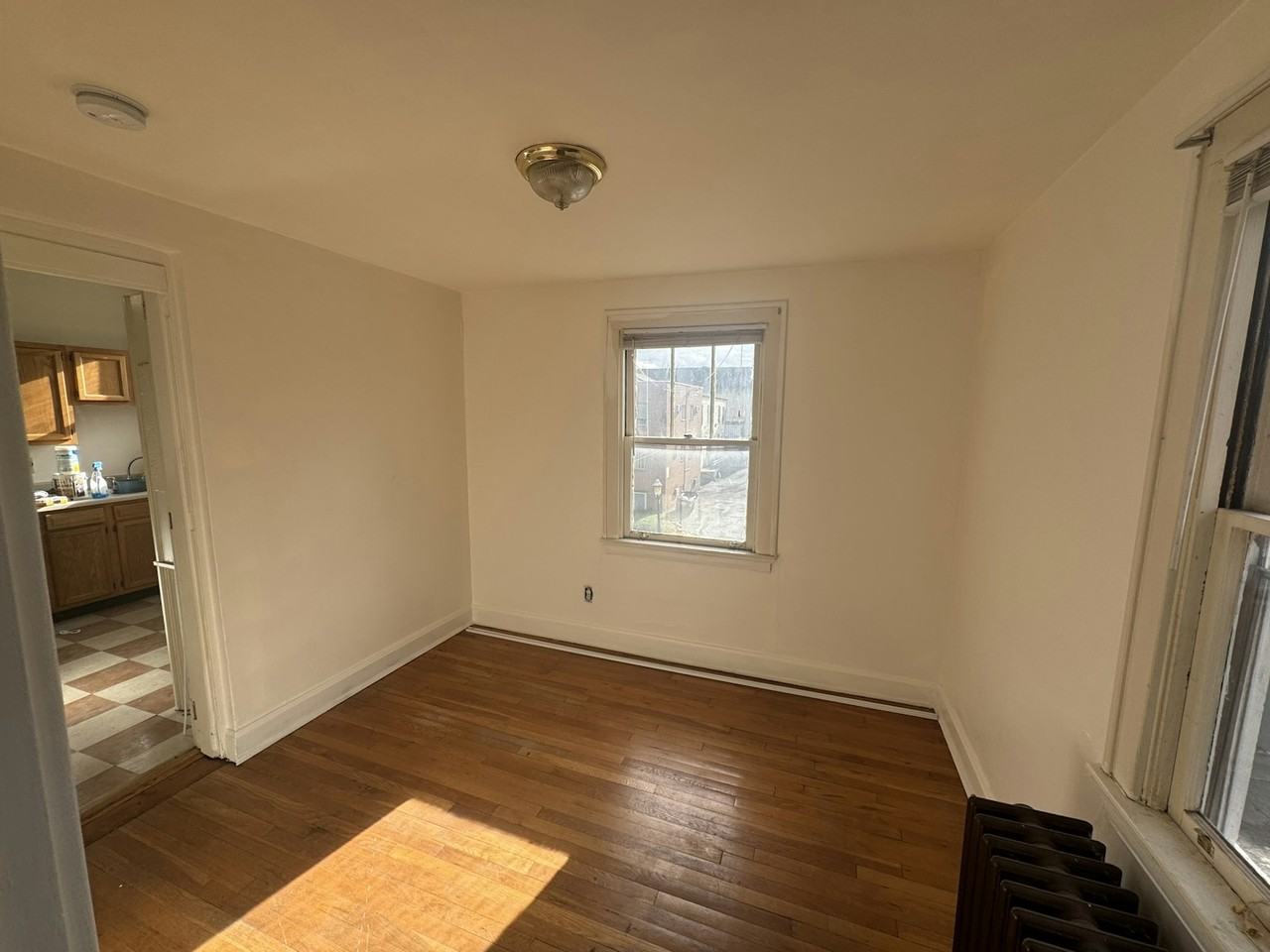 3431 Telford Street, Unit 334 2 shiloh-2 bed - Photo 4 of 14