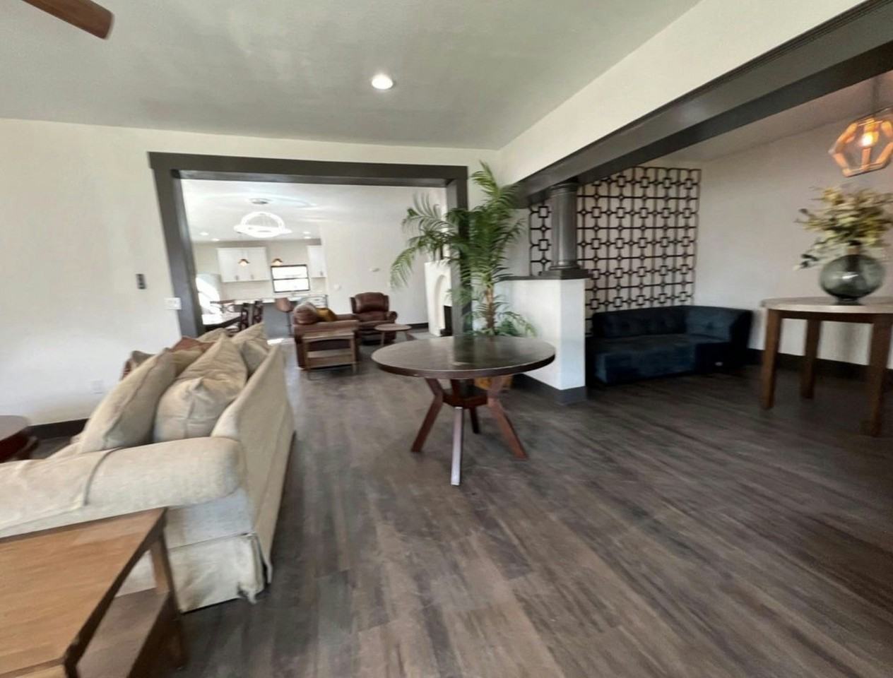 345 North Van Ness Avenue, Unit A - Downstairs - Photo 2 of 15