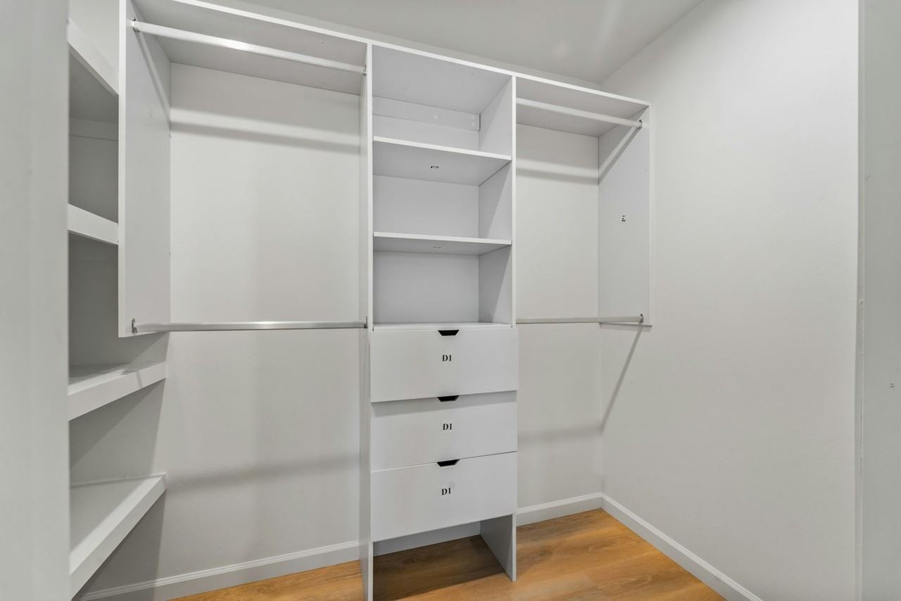 403 Lokelau Place, Unit 2 - Photo 5 of 18