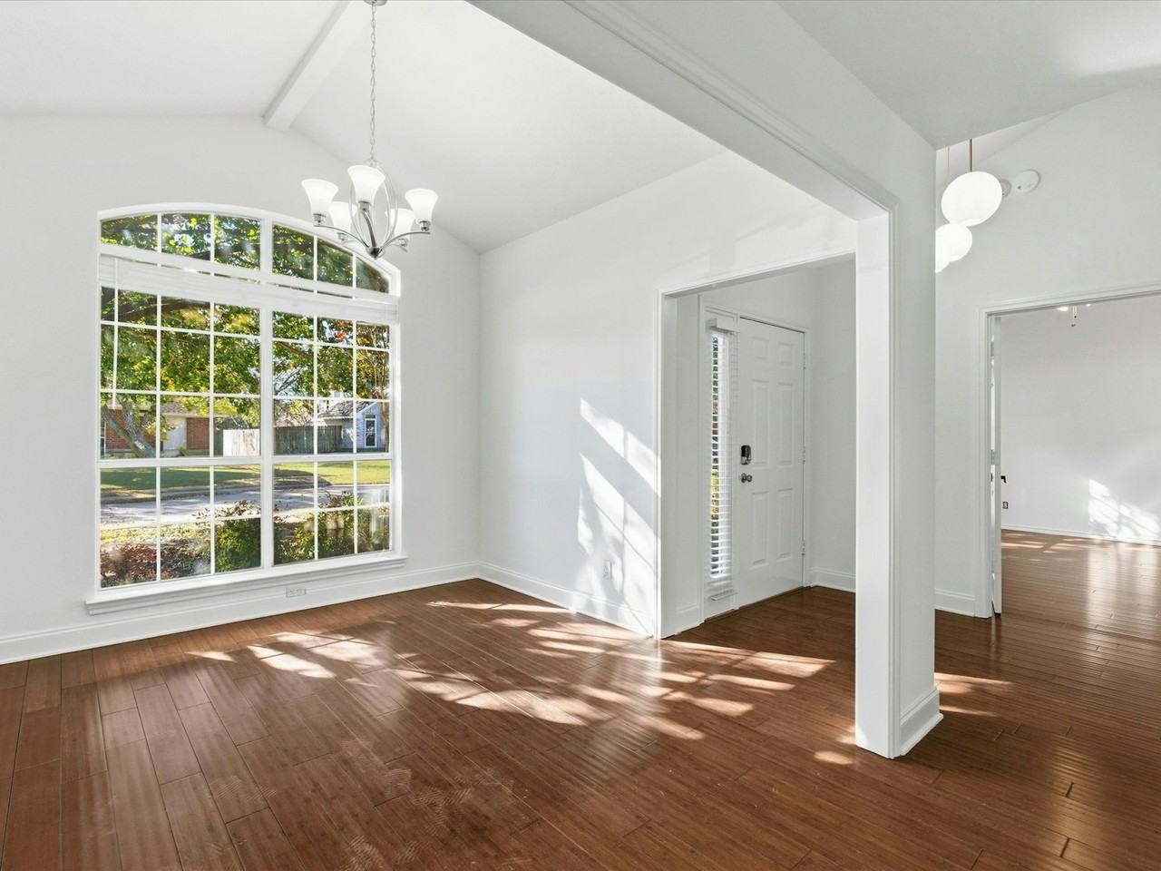 8430 Cripple Creek Drive - Photo 4 of 26