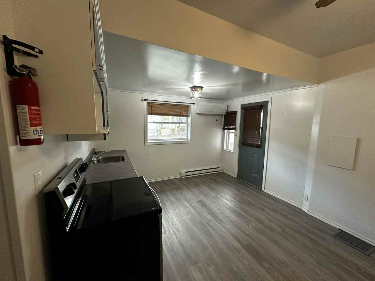 240 Main Street, Unit 102 - Photo 4 of 11