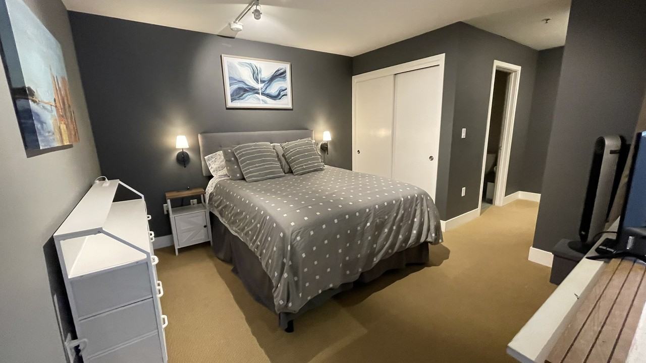 190 190 7th Street - 15Apt 15 #15 - Photo 3 of 12