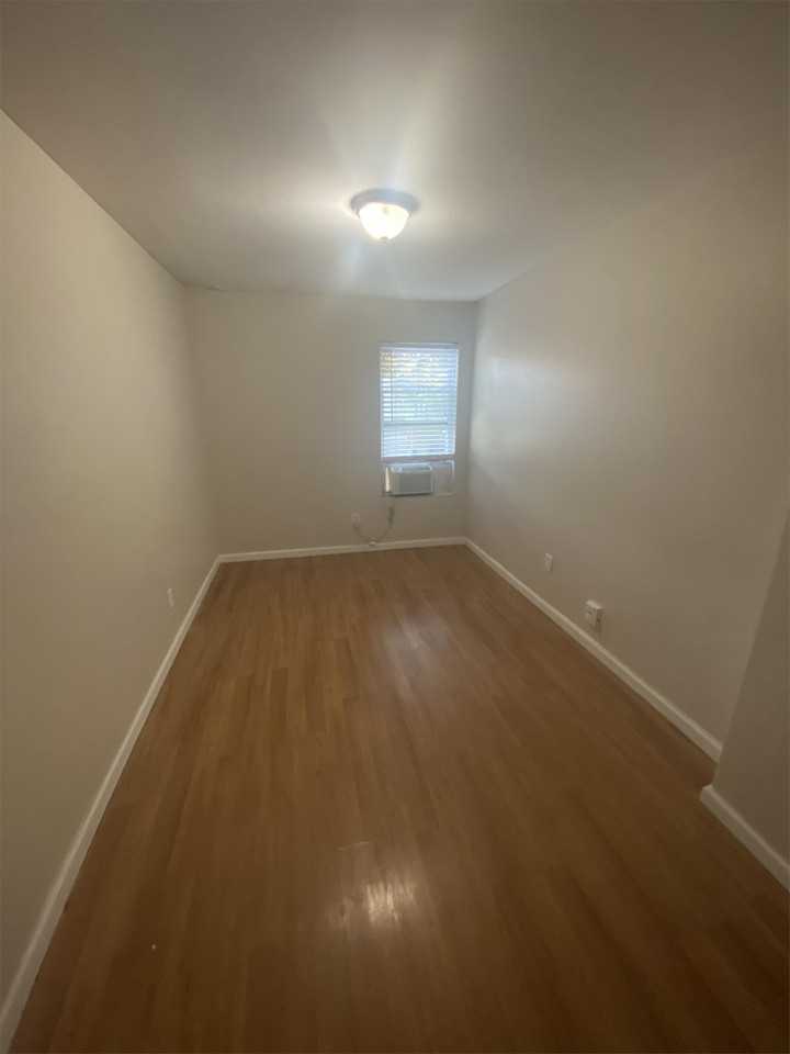 W Alabama (502) - Photo 2 of 18