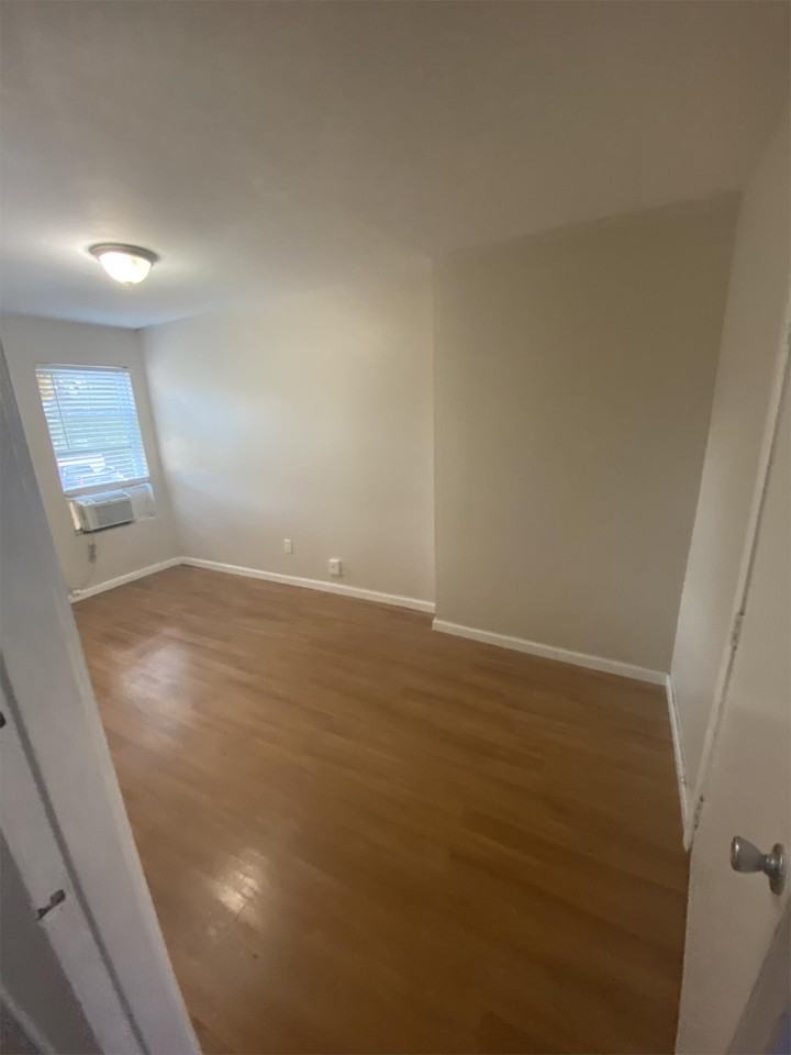 W Alabama (502) - Photo 3 of 18