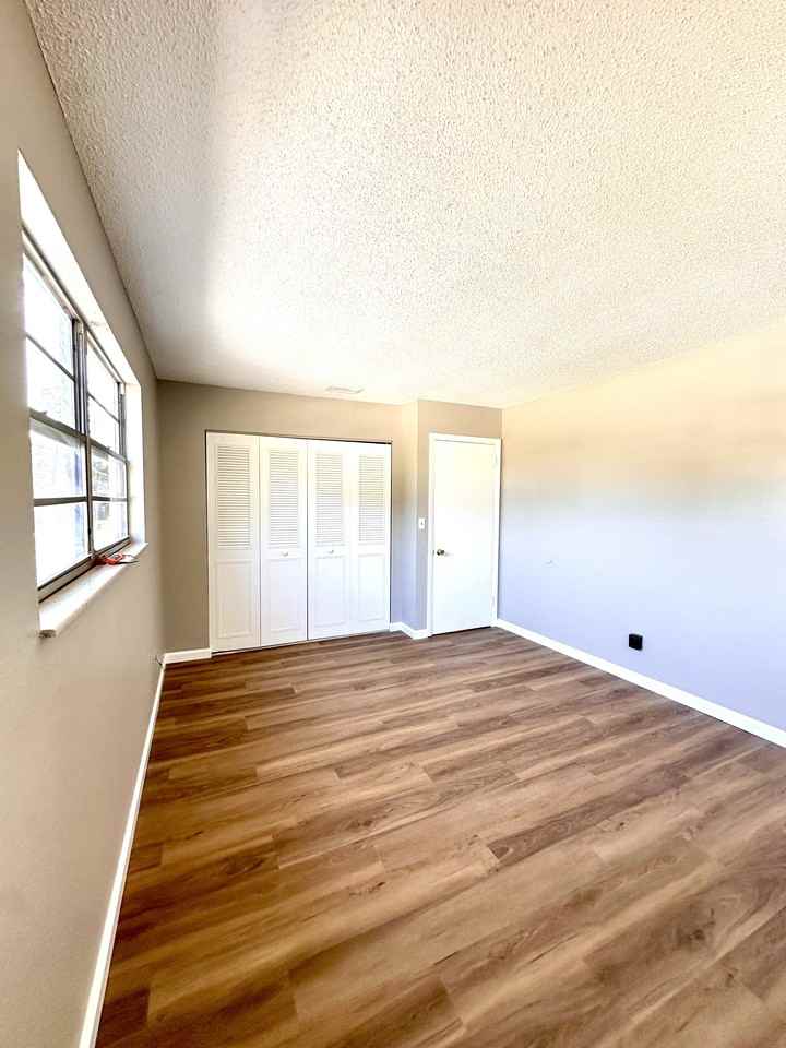 450 Tomoka Avenue - Photo 4 of 22