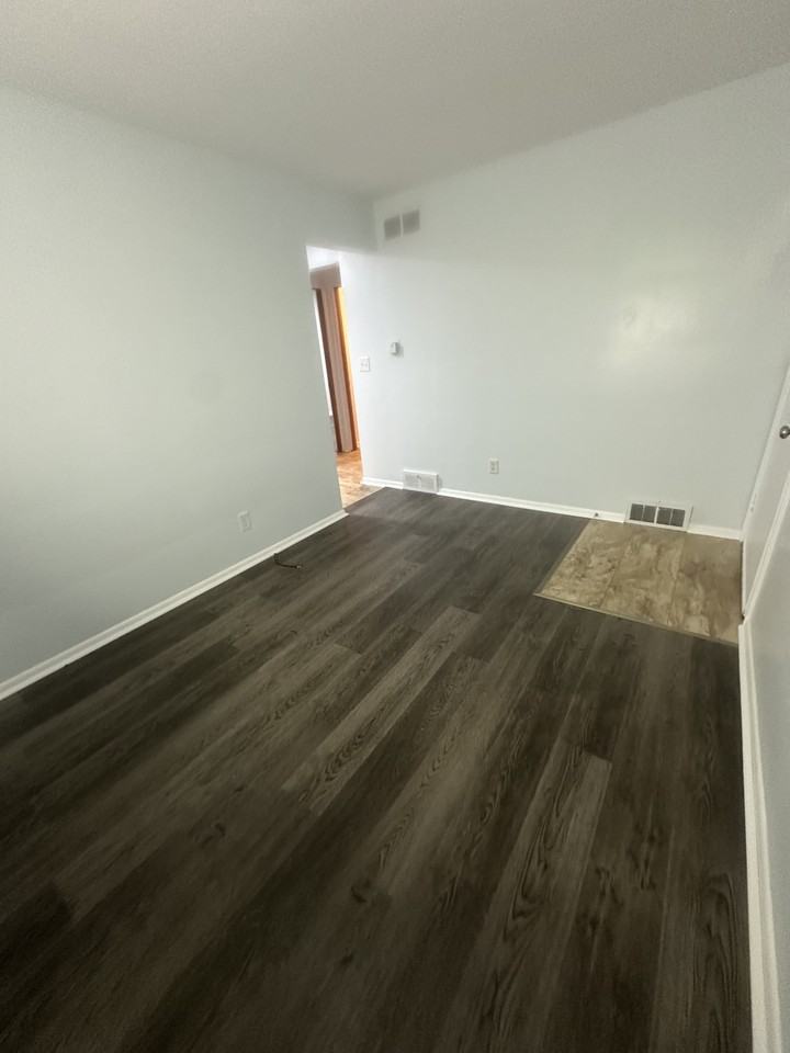 34 Broadway Avenue #3 - Photo 3 of 13