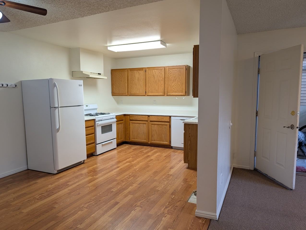 210 N 100 E - Photo 3 of 18