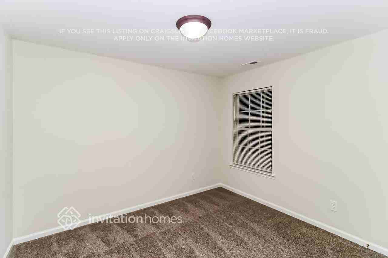 721 Carly Court - Photo 6 of 9