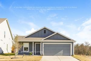 featured image of 2502 Flight Trail