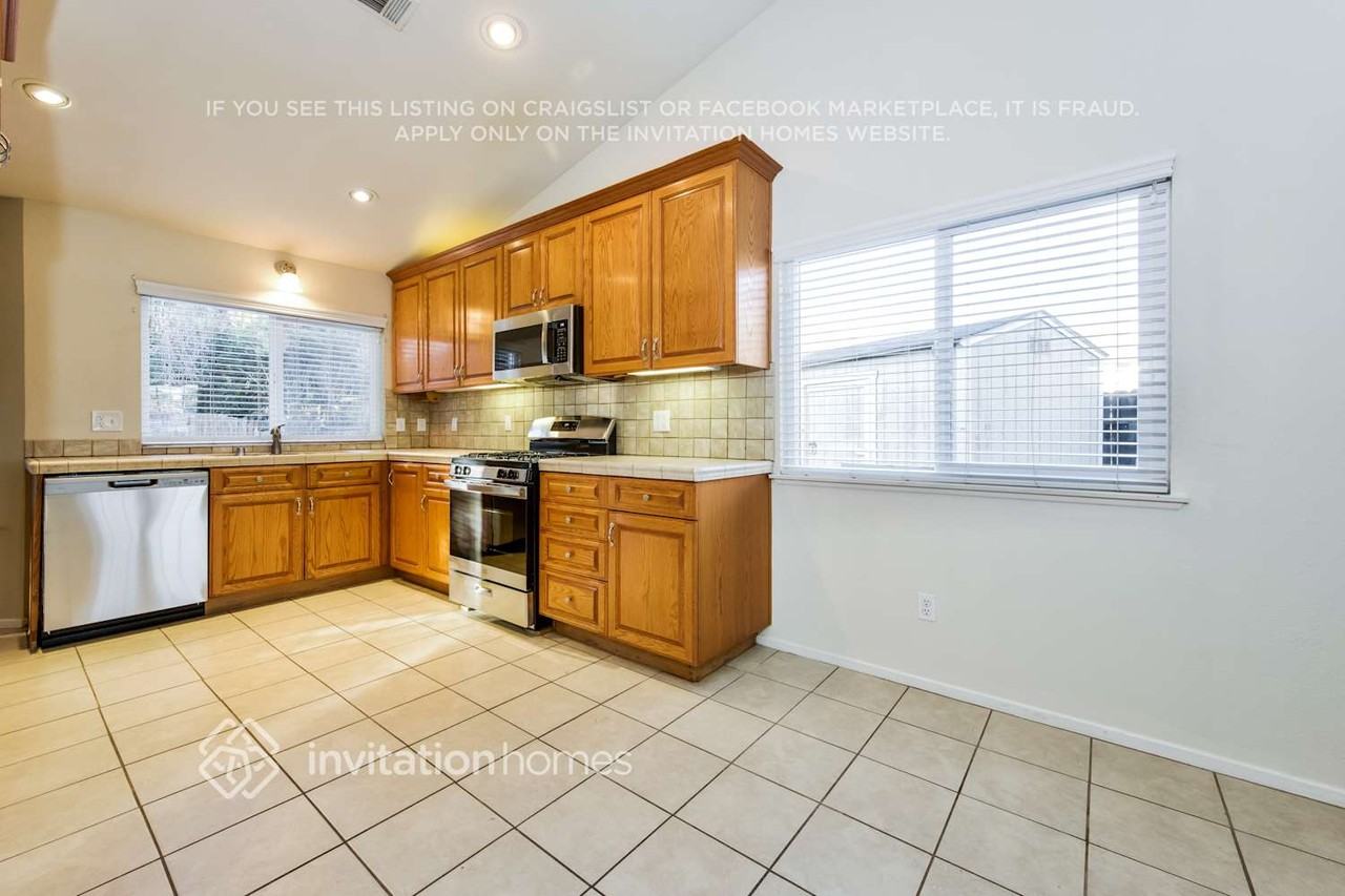 3541 W Avenue J3 - Photo 5 of 17