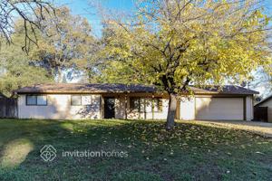 featured image of 4415 Patterson Dr